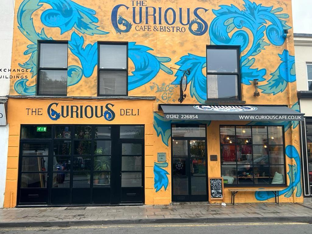 The Curious Apartment, Cheltenham Exterior foto